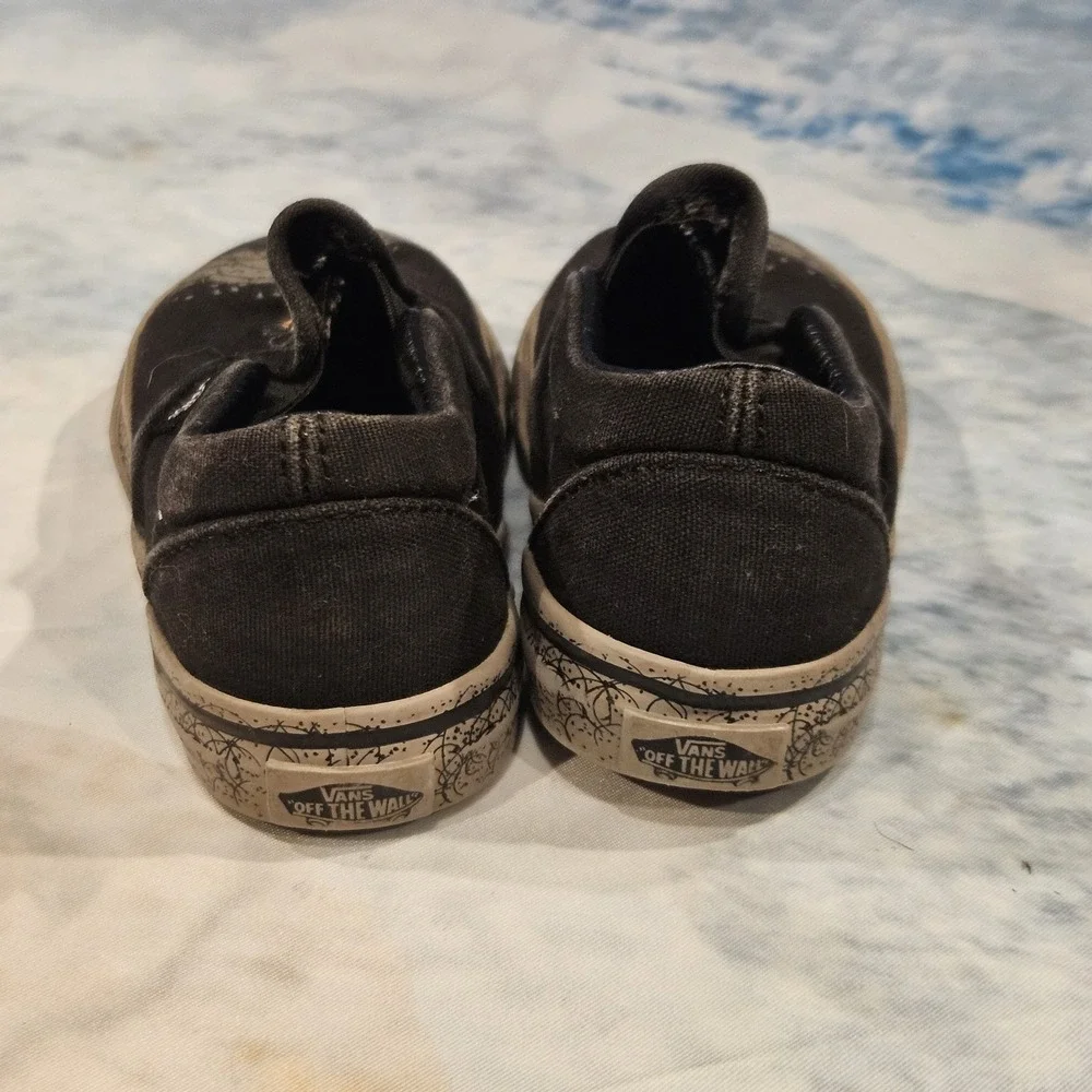 Vans Peanuts Charlie Brown Slip‎ On Toddler Size 7 (See Measurements)
